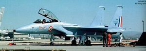 F-15 Eagle dengan Marking Bendera Perancis-Saat itu Perancis mencari pesawat tempur berat sebelum akhirnya mengembangkan Mirage 400