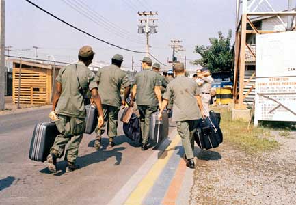 Pasukan Amerika pulang ke negerinya