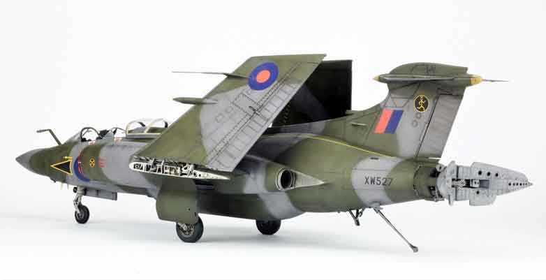 Blackburn Buccaneer S.2 tampak samping belakang