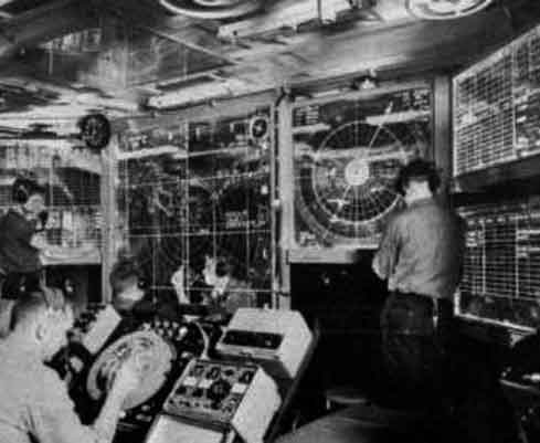 Combat Information Center (CIC) Kapal selam USS Triton