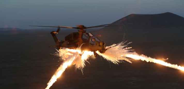 Helikopter ini juga dilengkapi dengan sistem peperangan elektronik dan penanggulangan canggih yang meningkatkan kemampuan bertahan hidup dalam situasi pertempuran, termasuk Radar Warning Receiver (RIAS), Radar Frequency Mixer (RFKS) dan Laser Receiver (LIAS) selain Countermeasure Firing otomatis. Sistem (KTAS)