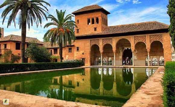 Alhambra Andalusia, Sisa Warisan Islam di Spanyol yang Menginspirasi