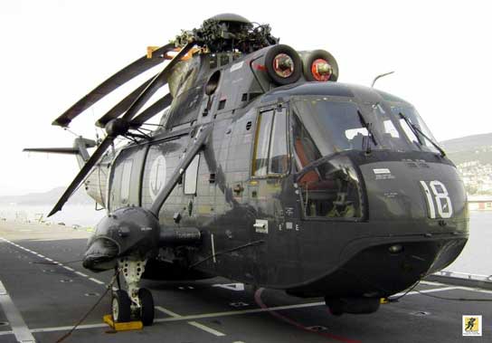 Helikopter Sikorsky AS-3 Sea King, lisensi yang dibuat oleh Augusta di Italia.