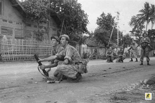 Kasus-kasus perdata selanjutnya diadili terkait eksekusi-eksekusi di Sulawesi Selatan pada tahun 1946 oleh pasukan yang dikomandani oleh komando yang dilatih Inggris, Kapten Raymond Westerling, yang awalnya seorang pahlawan di Belanda tetapi kemudian menjadi penjahat di Indonesia.