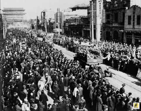 Pasukan Komunis memasuki Beijing, 31 Januari 1949