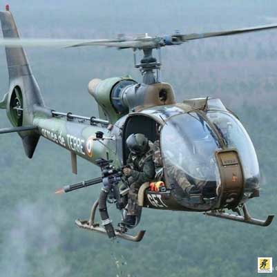 Pada tahun 2016, Direction générale de l'armement mengumumkan bahwa helikopter Gazelle dari Resimen Helikopter Pasukan Khusus ke-4 Penerbangan Angkatan Darat Prancis (4ème RHFS) dilengkapi dengan Minigun M134.