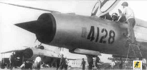 MiG-21 dirancang untuk misi ground-controlled interception (GCI) yang sangat pendek. MiG-21 menjadi terkenal untuk jenis misi ini di langit Vietnam Utara. MiG-21 pertama tiba langsung dari Uni Soviet dengan kapal pada bulan April 1966.