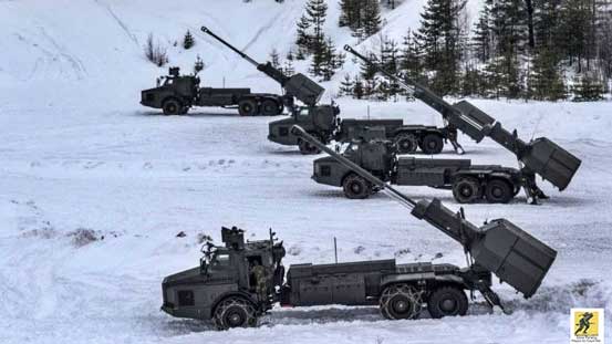 BAE Systems Bofors(saat ini) di Karlskoga, Swedia, telah mengembangkan howitzer self-propelled FH77 BW L52, sebuah howitzer 155mm dengan sasis truk 6×6.