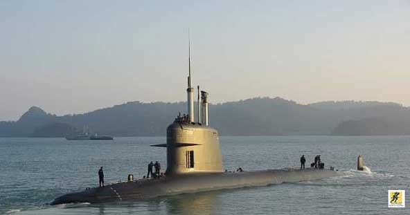 Saat ini 14 kapal selam Scorpène sedang beroperasi atau sedang dibangun, untuk Angkatan Laut Chili (2 unit), Angkatan Laut Malaysia (2 unit), Angkatan Laut India (6 unit), dan Angkatan Laut Brasil (4 unit).