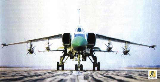 Rudal C-802 di pesawat JH-7 Feibao/ FBC-1 Flounder