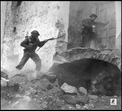 Battle of Monte Cassino - Kehancuran total Monte Cassino membangkitkan emosi yang campur aduk di kedua belah pihak dan tetap menjadi salah satu keputusan yang paling diperdebatkan dalam perang itu sendiri.