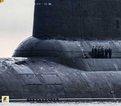 Kapal selam ini telah menghabiskan kariernya pasca-Perang Dingin sebagai tempat uji coba untuk generasi baru teknologi kapal selam dan rudal Rusia, dan berperan penting dalam pengujian rudal balistik yang diluncurkan dari kapal selam Bulava.