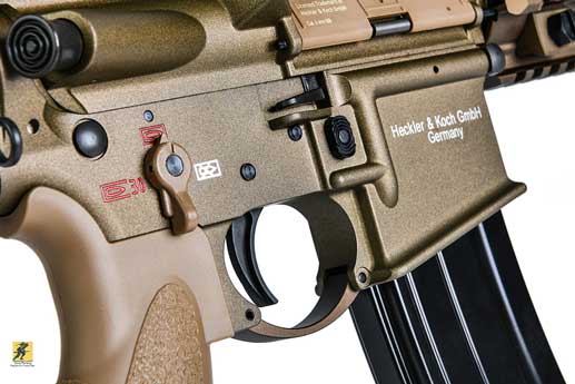 Heckler & Koch HK416 : mode tembakan memiliki tiga posisi untuk "aman", "semi-otomatis" dan "otomatis penuh".