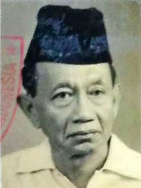 Alimin : Ketua, Tokoh berpengaruh dan Penggerak pemberontakan PKI 1926