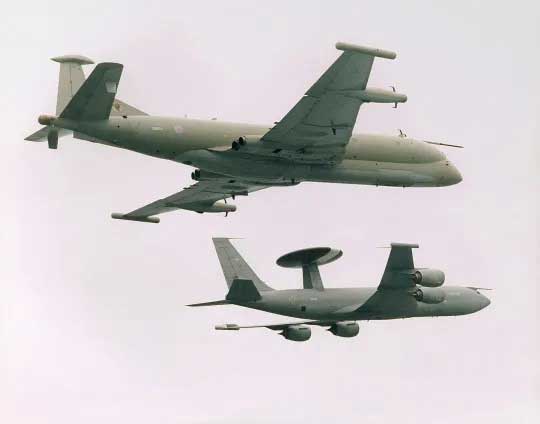 Hawker Siddeley Nimrod dan Sentry AEW.1 RAF