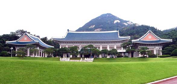 Blue House, kediaman resmi Presiden Korea Selatan,