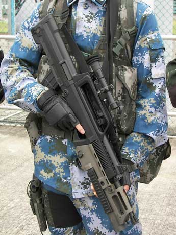 QBZ-95 Chinese 5.8mm Assault Rifle