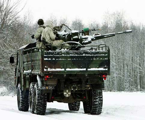 ZU-23 yang dipasang pada truk MAX 6x6 untuk meningkatkan mobilitas.