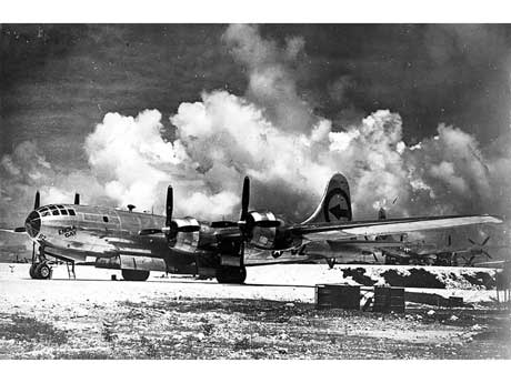 Enola Gay adalah pesawat pengebom Boeing B-29 Superfortress, yang dinamai menurut nama Enola Gay Tibbets, ibu dari sang pilot, Kolonel Paul Tibbets. Pada tanggal 6 Agustus 1945, selama tahap akhir Perang Dunia II, pesawat ini menjadi pesawat pertama yang menjatuhkan bom atom dalam peperangan.