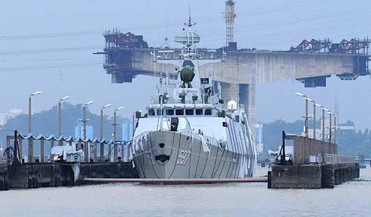 Sebuah korvet Tipe 056 dalam pelayanan PLAN pada tahun 2013. Kapal ini telah dipindahkan ke Penjaga Pantai Cina