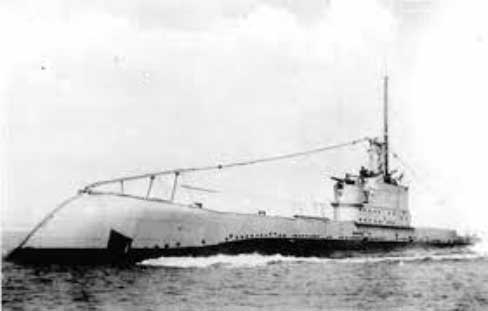 10 September 1939, Insiden Kapal Selam HMAS Oxley vs Kapal Selam HMS Triton: Tertembak Teman Sendiri