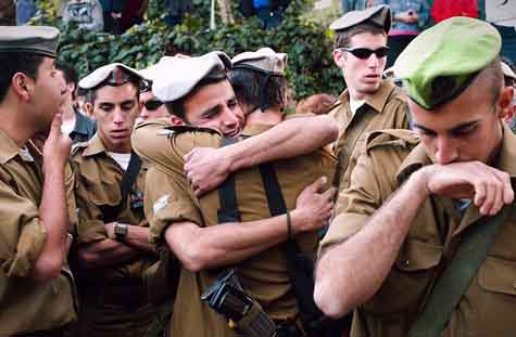 Haaretz Israel: "Dalam beberapa unit tempur, jumlah tentara yang telah menarik diri karena masalah mental lebih tinggi atau sama dengan jumlah tentara yang terluka dalam pertempuran"
