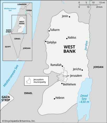 Israel mengumumkan bahwa mereka telah menyita 800 hektar lahan di Tepi Barat untuk pemukiman. Memperluas pendudukan Palestina.