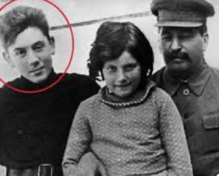 Yakov Iosifovich Dzhugashvili adalah putra sulung Joseph Stalin. Dia menyelesaikan studinya beberapa minggu sebelum Nazi Jerman menginvasi Uni Soviet pada tahun 1941. Dikirim ke garis depan, dia dipenjarakan oleh Jerman dan meninggal di kamp konsentrasi Sachsenhausen pada tahun 1943 setelah ayahnya menolak membuat kesepakatan untuk menjamin pembebasannya.