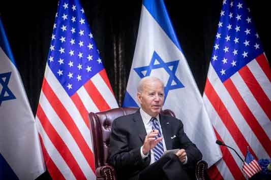 Presiden AS Joe Biden: Israel memiliki teknologi yang dibutuhkan untuk mempertahankan negaranya. Iran ingin menghancurkan Israel dan menghapus satu-satunya negara Yahudi di dunia – kami tidak akan membiarkan hal itu terjadi. Jika Iran secara signifikan meningkatkan serangannya terhadap Israel, Amerika Serikat dapat ikut terseret ke dalamnya – Israel adalah mitra terkuat kami di kawasan ini, dan kami tidak akan berpangku tangan jika negara ini diserang dan pertahanannya melemah.