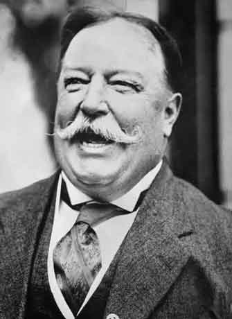 Presiden William Howard Taft menghadapi upaya pembunuhan di El Paso, Texas yang berhasil digagalkan pada tahun 1909.