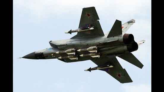 Persenjataan utama MiG-31 adalah empat rudal udara-ke-udara R-33 (nama sandi NATO AA-9 'Amos') yang dibawa di bawah perut.