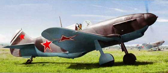 Dibandingkan dengan lawan-lawannya, LaGG-3 kurang bertenaga dan, meskipun konstruksinya terbuat dari kayu, kelebihan berat. Pesawat ini tidak populer di kalangan pilot Soviet, tetapi meskipun demikian, pada satu titik dalam perang, rata-rata 12 LaGG-3 diselesaikan setiap hari dan 6.528 telah dibangun secara total ketika produksi beralih ke Yak-3 pada tahun 1944