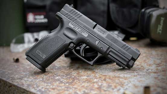 Springfield Armory XD adalah serangkaian pistol semi-otomatis yang diproduksi oleh Springfield Armory, Inc., bersama dengan varian lanjutan: XD-M, XD-S, dan XD-E. Berbingkai polimer dan sebagian besar ditembakkan dengan striker, seri ini diproduksi oleh HS Produkt di Karlovac, Kroasia.